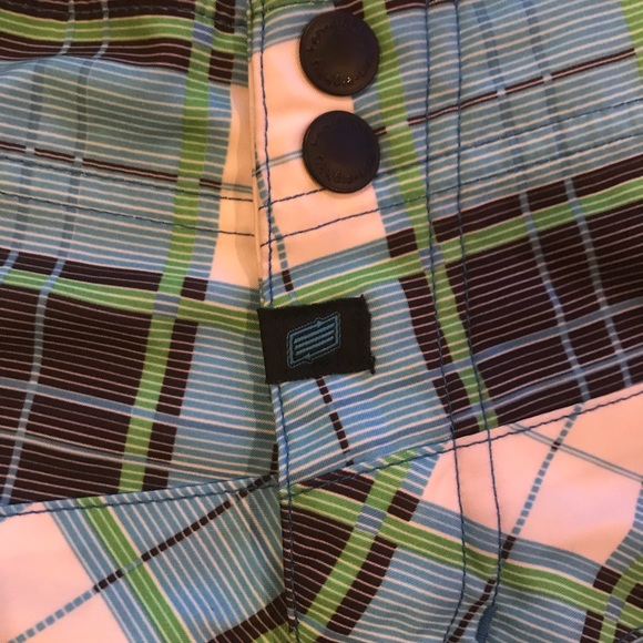 💙💚Ten-80 Board Shorts - Picture 7 of 8